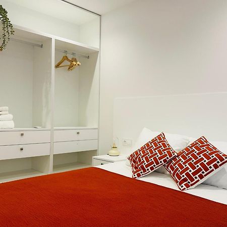 Family Apartment In The Malaga City Center ภายนอก รูปภาพ