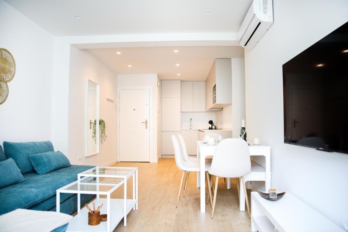 Family Apartment In The Malaga City Center ภายนอก รูปภาพ