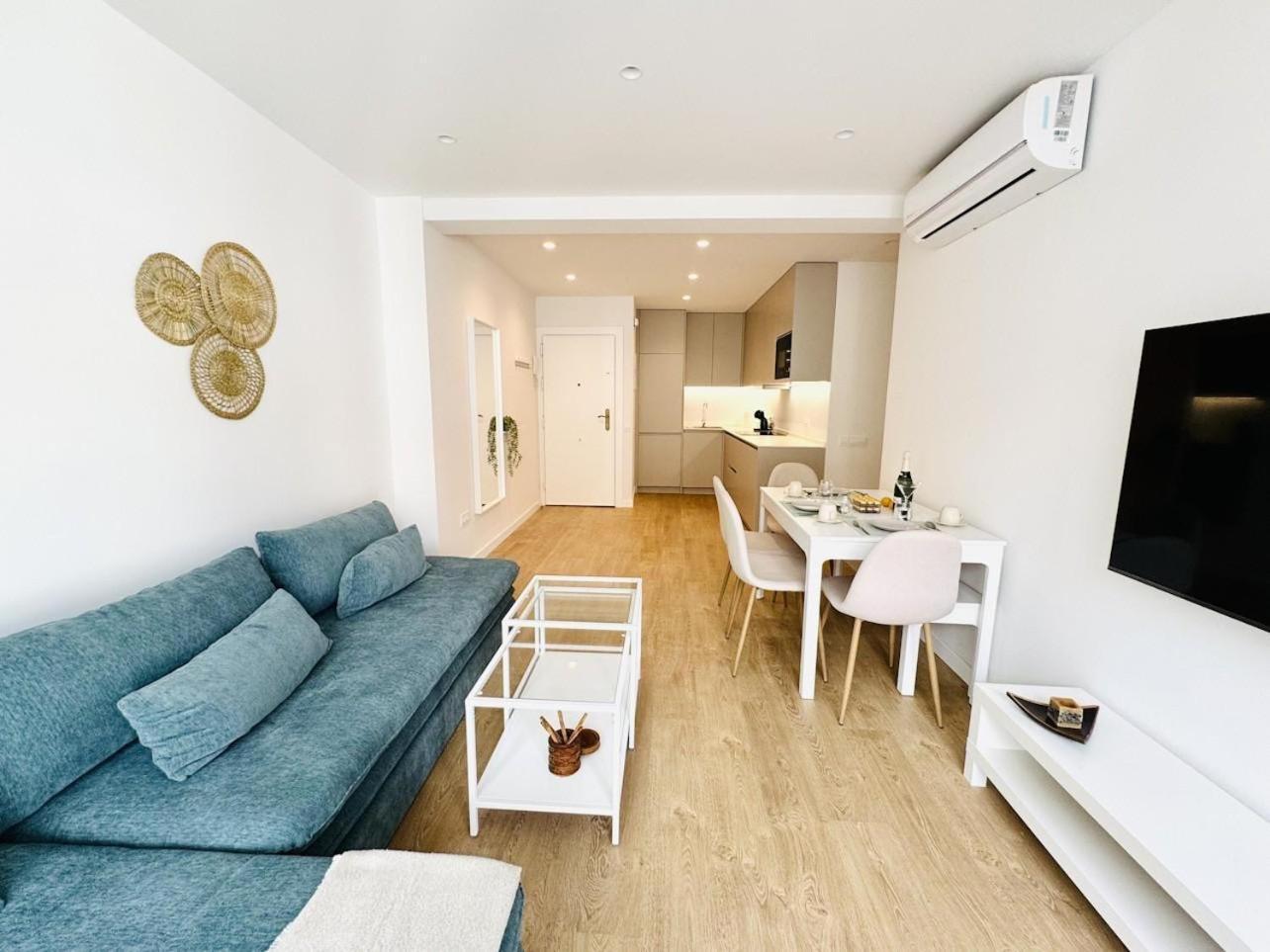 Family Apartment In The Malaga City Center ภายนอก รูปภาพ