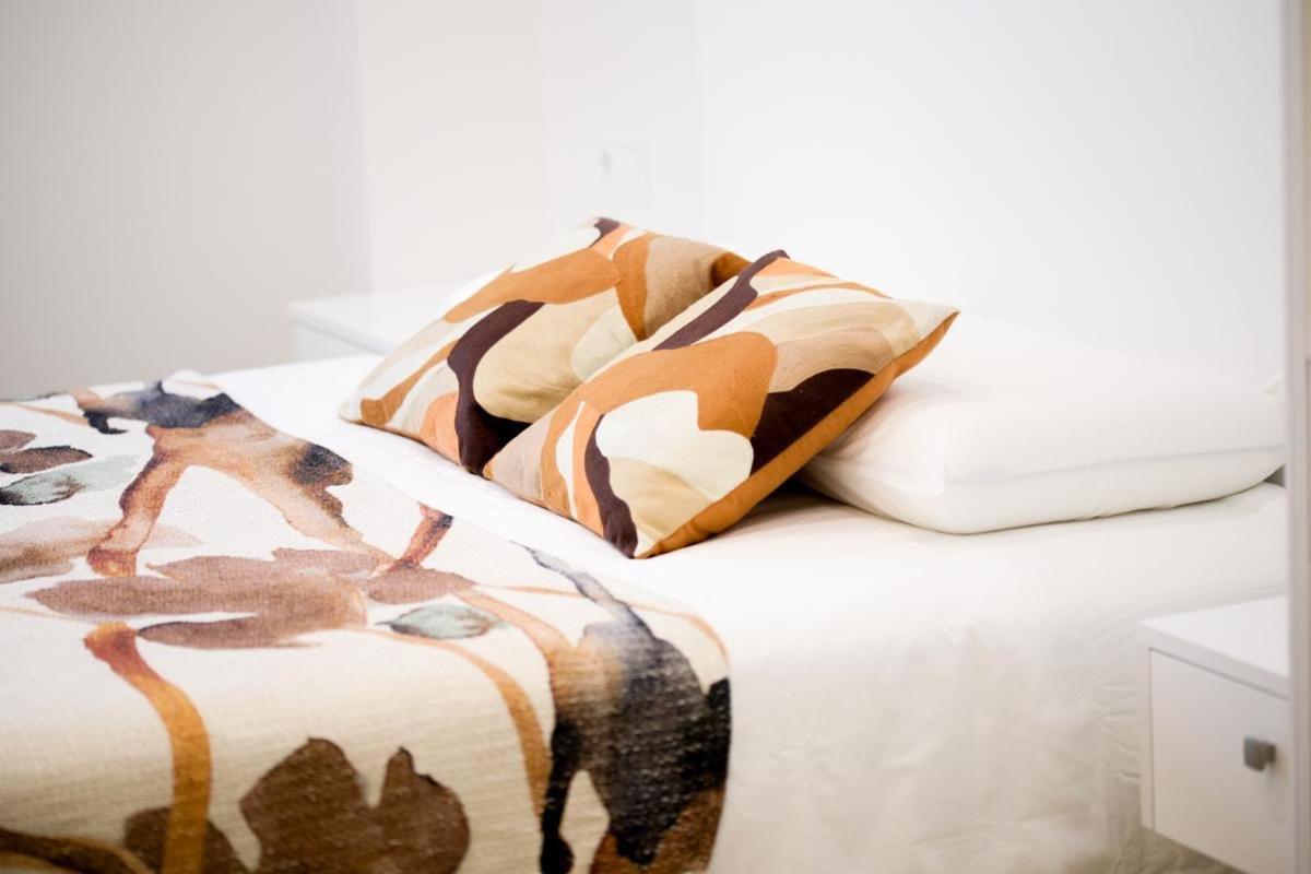 Family Apartment In The Malaga City Center ภายนอก รูปภาพ