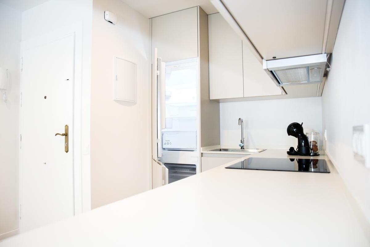 Family Apartment In The Malaga City Center ภายนอก รูปภาพ